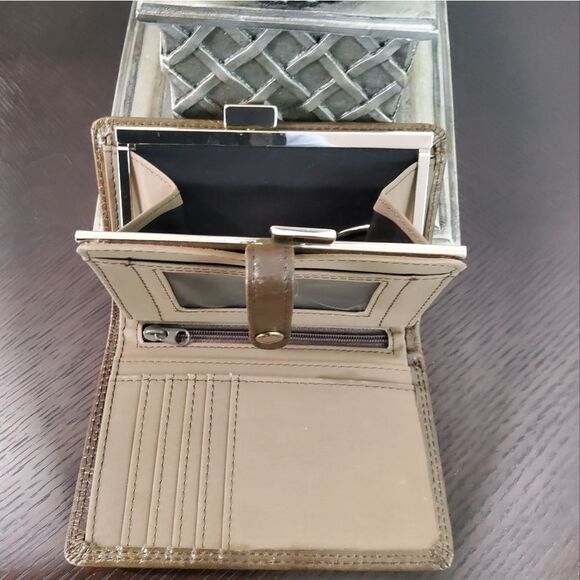 Franco Sarto Genuine Leather Wallet - Picture 4 of 8